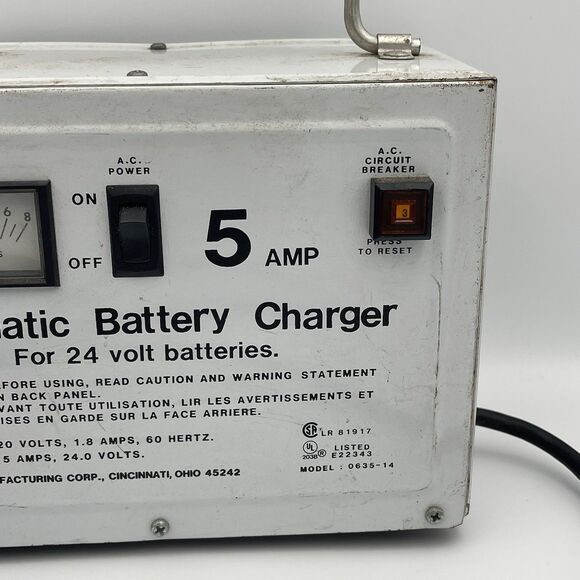 Schauer 24 Volt 5 Amp Automatic Battery Charger - Model 0635-14 - Vintage Rare - Picture 3 of 11